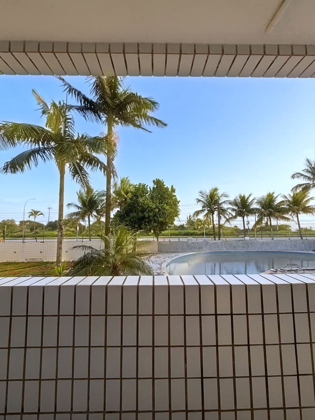 Apartamento mobiliado frente mar em Boraceia